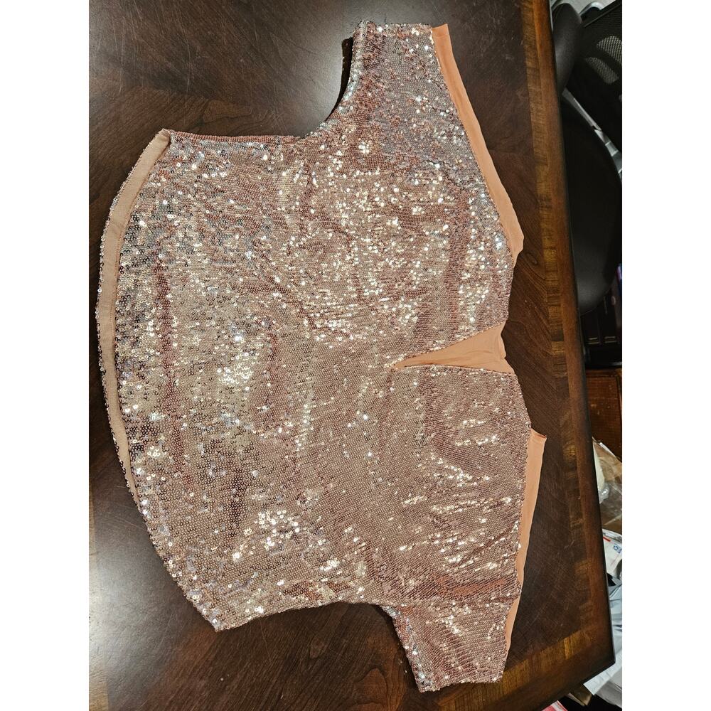 Aryn K Rose Gold Sequin Sheer Mesh Short Sleeve Top Women’s Medium Party NYE - Picture 5 of 7